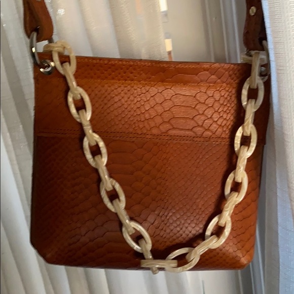 Sonya Lee Shoulder Purse - Picture 4 of 4